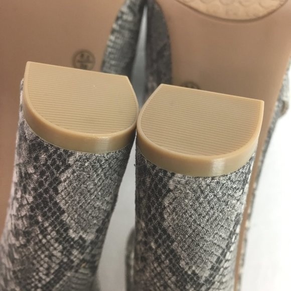 Chinese Laundry Women's Snakeskin Avenue 2 Platform Sandal Block Heels 8.5 NEW - Picture 12 of 16